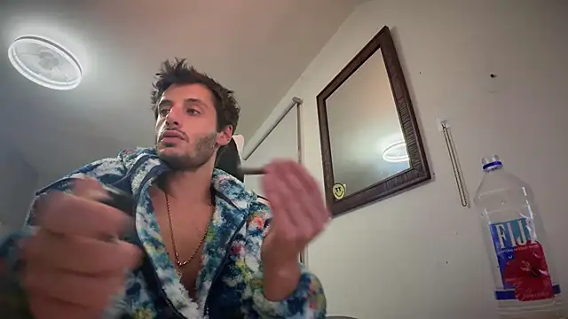 Snapshot of Dylansd chatting on December 2024 04:55:02 AM Dylansd online show from December 2024 04:55:02 AM