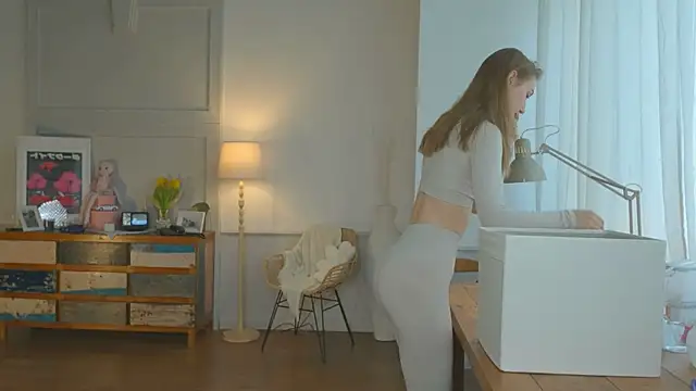 solar bella online show from February 2025 02:24:01 PM