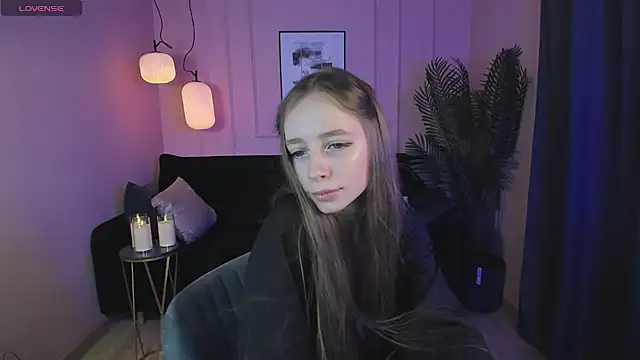 Snapshot of OliviaGentle chatting on December 2024 09:42:02 PM OliviaGentle online show from December 2024 09:42:02 PM
