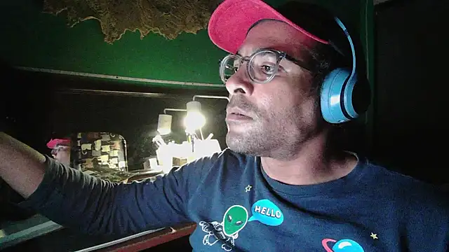        the online show from February 2026 02:31:01 AM