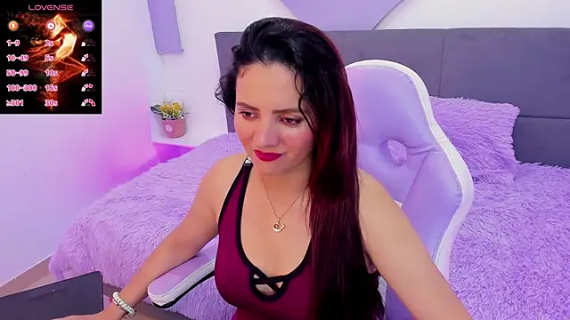 Snapshot of gaby_flow chatting on June 2026 10:39:02 AM gaby flow online show from June 2026 10:39:02 AM