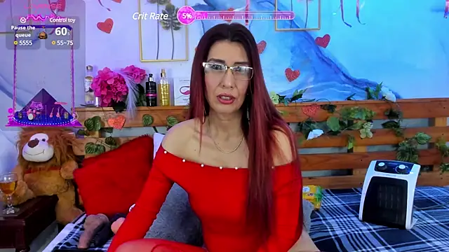 Snapshot of Perla_Franco chatting on February 2025 06:23:01 AM Perla Franco online show from February 2025 06:23:01 AM