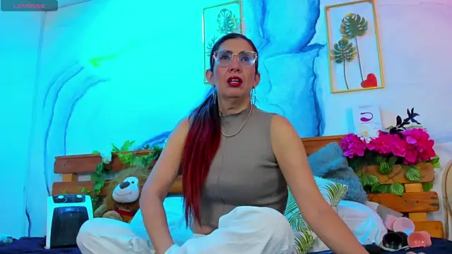 Snapshot of Perla_Franco chatting on September 2025 08:36:02 AM Perla Franco online show from September 2025 08:36:02 AM