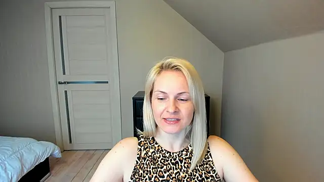 Alicee Gracee online show from March 2025 03:03:02 PM