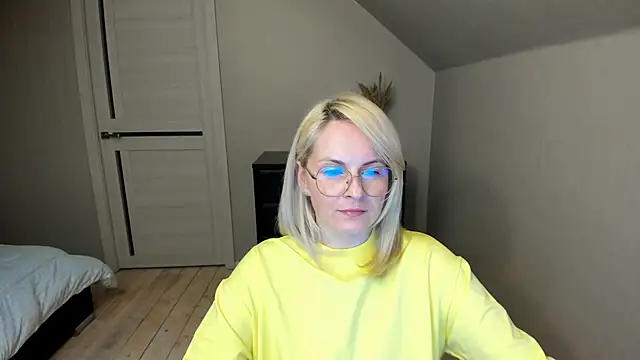 Alicee Gracee online show from March 2025 06:21:02 PM