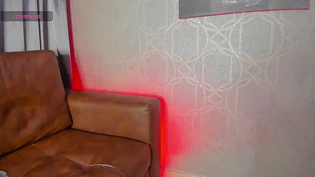 Snapshot of Lucii_fer_ chatting on September 2025 11:43:01 AM Lucii fer online show from September 2025 11:43:01 AM