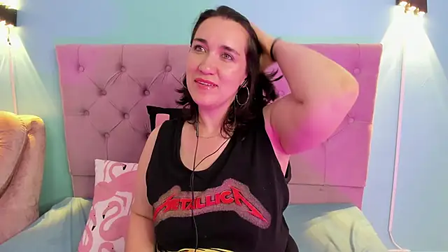 kyoakane online show from December 2024 03:59:01 AM