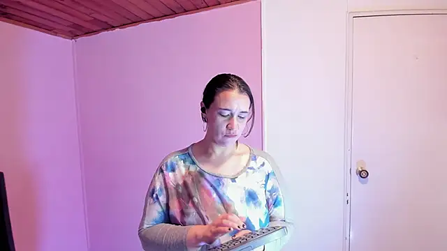 kyoakane online show from March 2025 11:53:02 PM