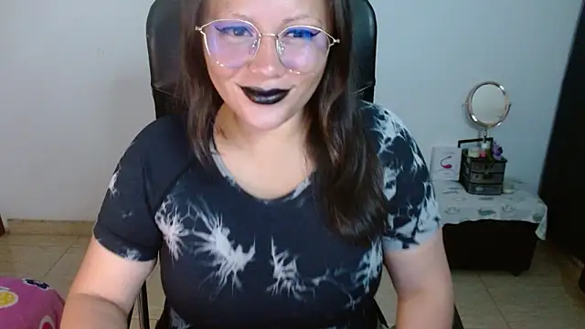 miss evoleth2 online show from June 2026 05:00:01 AM