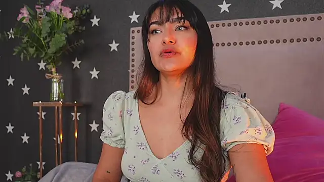 Snapshot of AshiaEkta1 chatting on January 2025 11:12:01 PM AshiaEkta1 online show from January 2025 11:12:01 PM