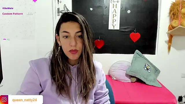 Snapshot of queen-natty chatting on January 2025 06:45:02 PM queen-natty online show from January 2025 06:45:02 PM