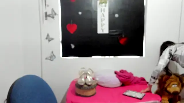 Snapshot of queen-natty chatting on March 2025 02:01:02 PM queen-natty online show from March 2025 02:01:02 PM