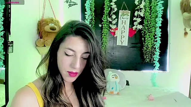 queen-natty online show from April 2026 02:07:02 PM