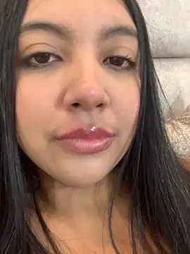 nicole fisherr online show from December 2025 06:19:01 AM