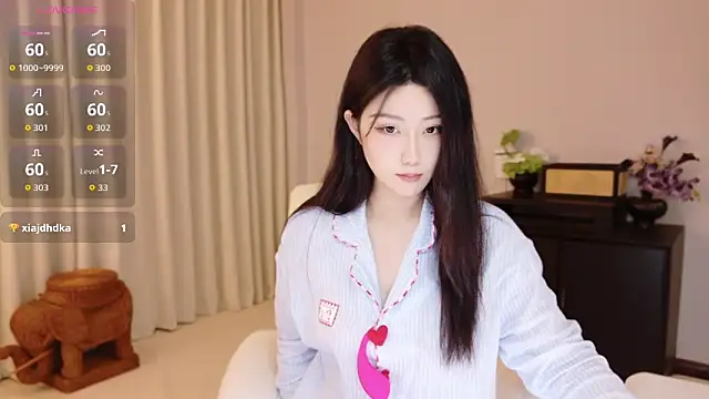 Lucky-baby online show from May 2026 01:39:01 PM