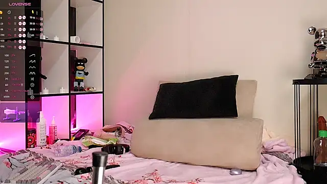 viamoon online show from January 2026 03:54:01 AM