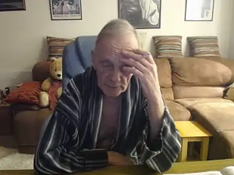 Ferret7777 online show from April 2026 11:33:02 PM