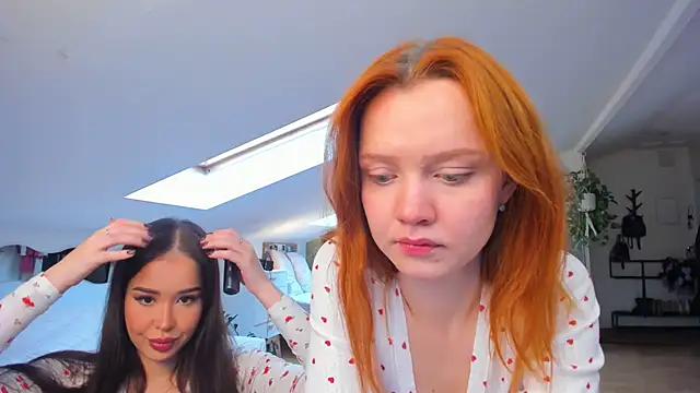 andrea x  online show from November 2025 07:22:01 AM