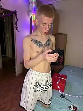 shampoo777 online show from December 2024 08:26:02 PM