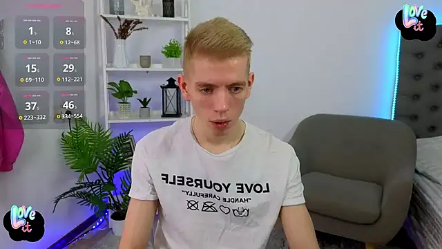 shampoo777 online show from February 2025 06:44:01 AM