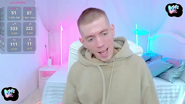 shampoo777 online show from October 2025 09:20:01 AM