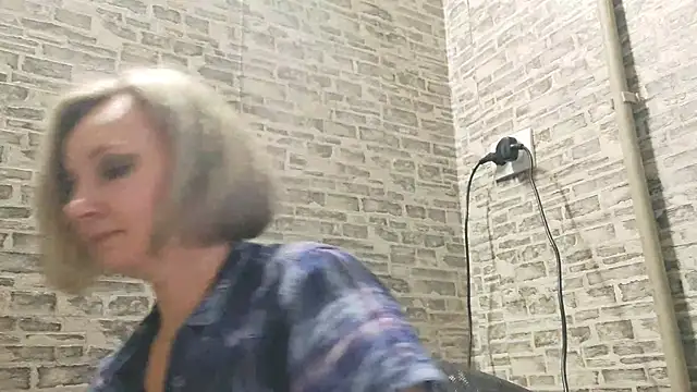 EdithManning online show from January 2025 01:54:01 PM