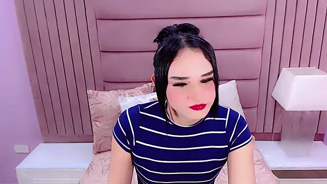 Snapshot of SexyValeriaa chatting on December 2024 12:16:02 PM SexyValeriaa online show from December 2024 12:16:02 PM