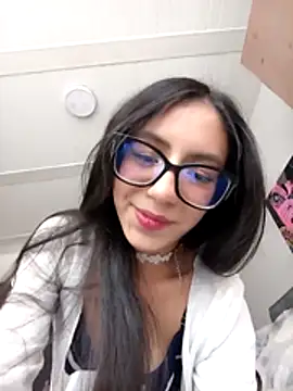 Snapshot of MissAfroditha chatting on December 2025 09:11:01 PM MissAfroditha online show from December 2025 09:11:01 PM