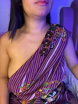 Snapshot of shara_queen1 chatting on May 2026 01:00:01 AM shara queen1 online show from May 2026 01:00:01 AM
