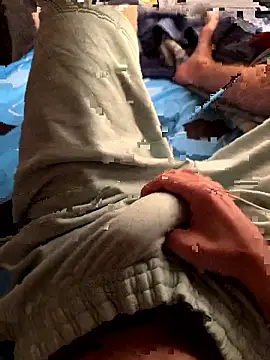 Stivxn84 online show from November 2025 06:09:02 PM