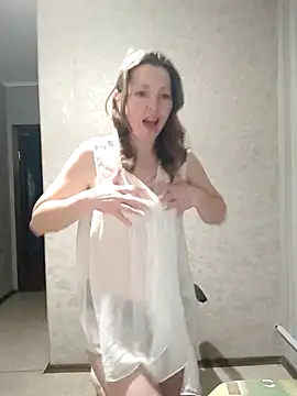 VselenaSun402 online show from March 2025 03:29:02 PM