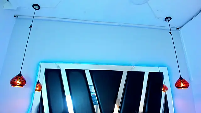 Snapshot of antonelllepiercee chatting on February 2025 11:35:02 AM antonelllepiercee online show from February 2025 11:35:02 AM