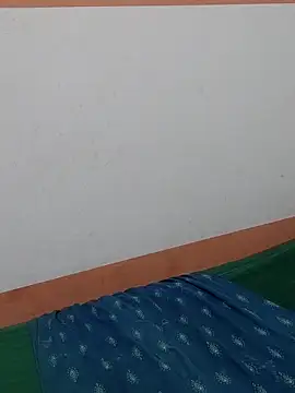 Kasandra Ho online show from October 2025 01:50:01 AM