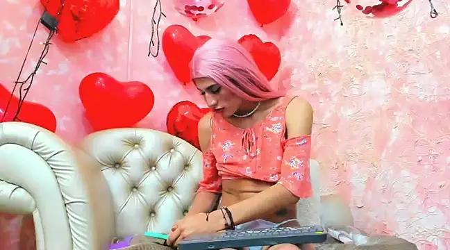 NahomiWhitel online show from February 2025 06:04:01 PM