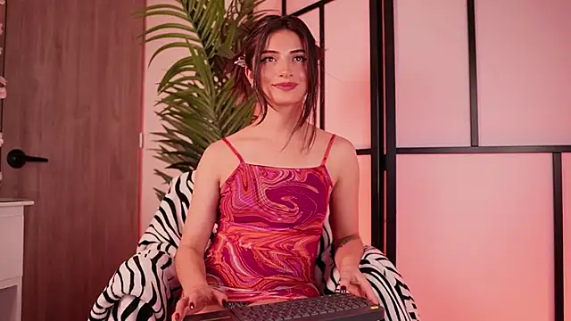 Megga Bluee online show from February 2026 11:49:01 PM