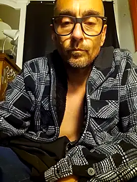 Snapshot of Pumpndeep chatting on April 2026 07:39:01 AM Pumpndeep online show from April 2026 07:39:01 AM