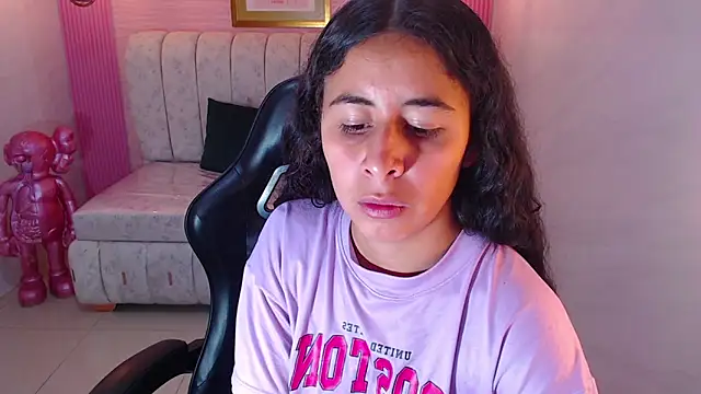 paris sub1  online show from October 2025 01:01:02 PM