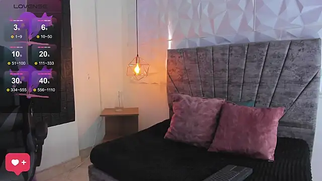 tatiana sc online show from September 2025 01:24:02 PM