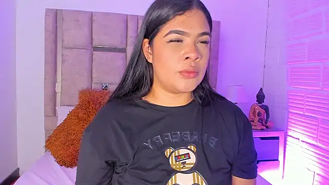 EmmaBecket2 online show from October 2025 03:34:01 AM