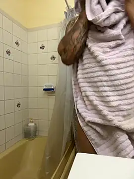 Snapshot of kelin17 chatting on September 2025 08:08:01 AM kelin17 online show from September 2025 08:08:01 AM