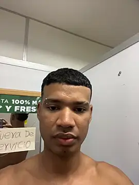 Snapshot of Camilo_Marin chatting on July 2026 01:11:01 AM Camilo Marin online show from July 2026 01:11:01 AM