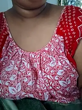 Hottyalia online show from January 2026 08:49:02 AM