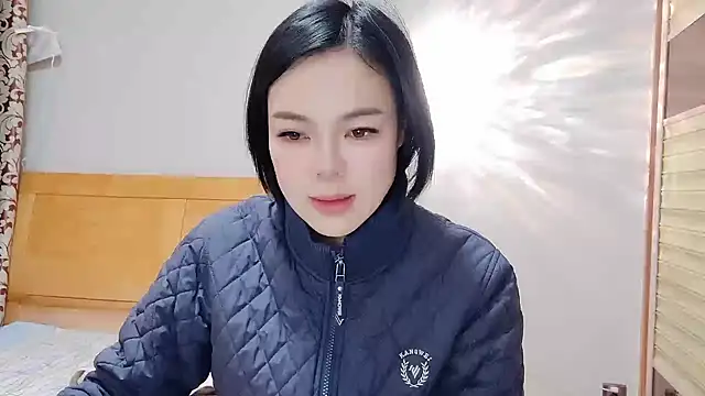 Snapshot of Linda-LL chatting on January 2025 12:54:01 AM Linda-LL online show from January 2025 12:54:01 AM