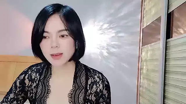 Snapshot of Linda-LL chatting on January 2025 02:15:01 AM Linda-LL online show from January 2025 02:15:01 AM