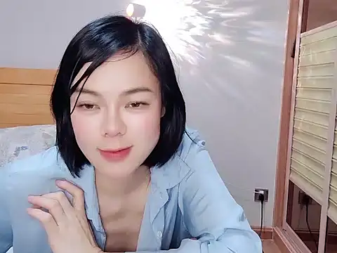 Snapshot of Linda-LL chatting on January 2025 02:49:02 PM Linda-LL online show from January 2025 02:49:02 PM