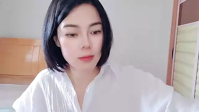 Snapshot of Linda-LL chatting on February 2025 06:08:02 AM Linda-LL online show from February 2025 06:08:02 AM