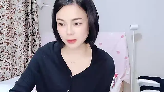 Snapshot of Linda-LL chatting on March 2025 07:20:02 AM Linda-LL online show from March 2025 07:20:02 AM