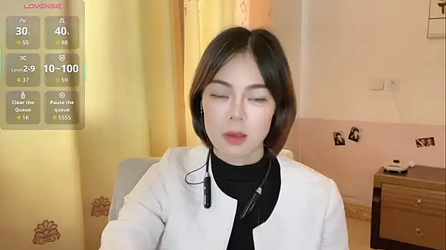 Linda-LL online show from March 2026 05:07:01 AM