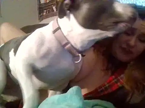 IvanaPlenty online show from December 2024 01:44:02 PM