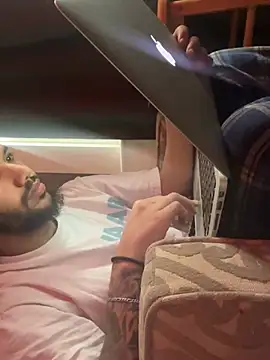 da1jaxx online show from February 2025 05:07:01 PM